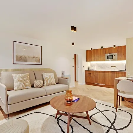 Haystia Elegant Near Opera Paris